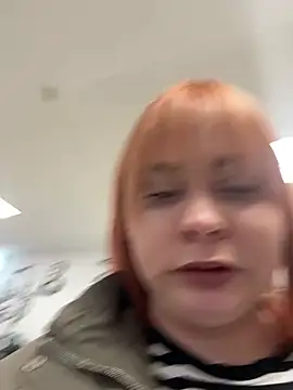 Snapshot of Model9798 chatting on 1, 3, 2025 Model9798 online show from 1, 3, 2025