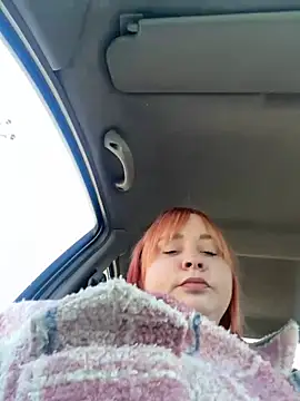 Snapshot of Model9798 chatting on 7, 3, 2025 Model9798 online show from 7, 3, 2025