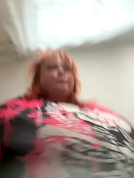 Snapshot of Model9798 chatting on 19, 9, 2025 Model9798 online show from 19, 9, 2025