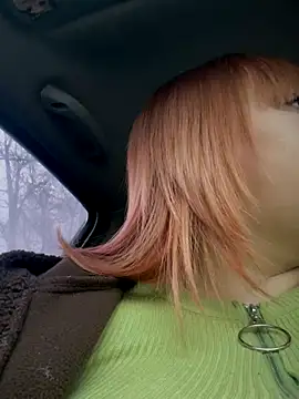 Snapshot of Model9798 chatting on 30, 11, 2025 Model9798 online show from 30, 11, 2025