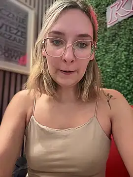 The Snowwhitee online show from 23, 2, 2025