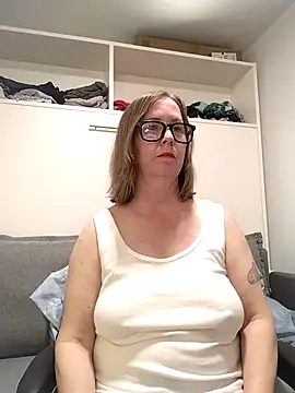 SweetandNaughty1 online show from 8, 2, 2026