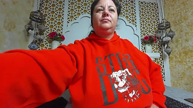 AleshaArabian online show from 2, 10, 2025