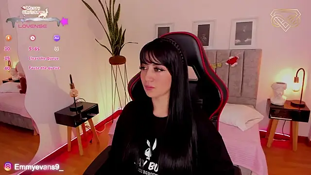 EmmyEvans1 online show from 20, 12, 2024