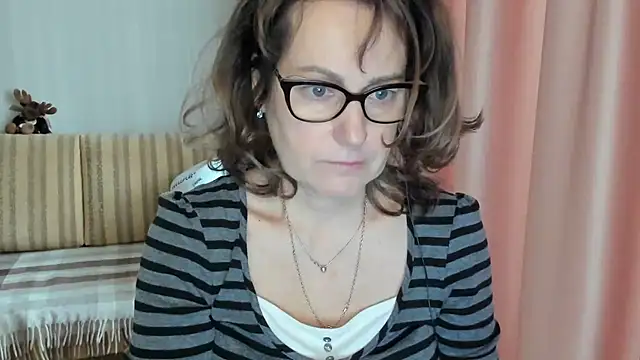 lauraoven online show from 21, 2, 2025