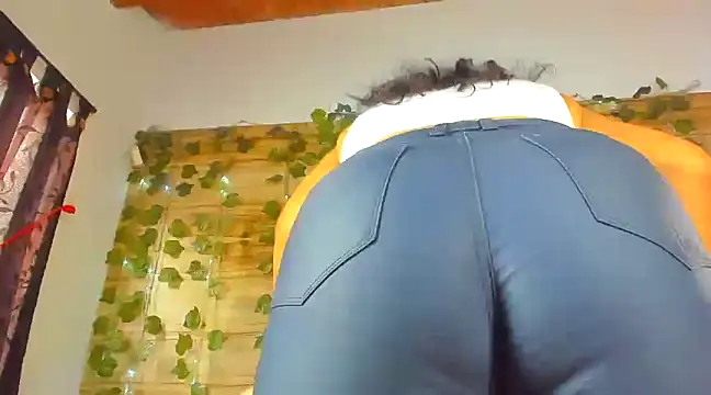 Snapshot of alyssia_ocean chatting on 14, 3, 2025 alyssia ocean online show from 14, 3, 2025