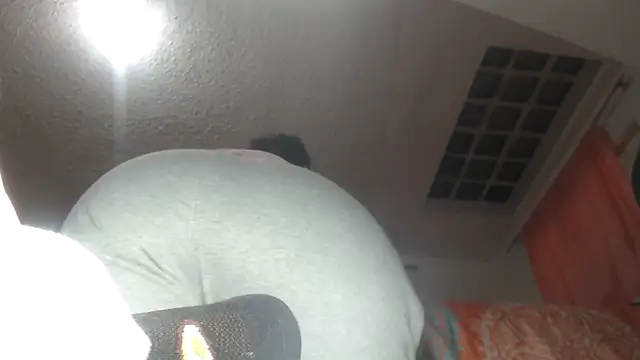 prettyangelsquirt online show from 27, 3, 2026