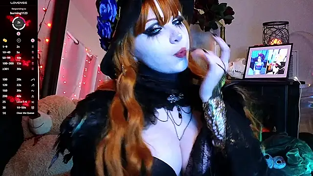 Snapshot of Ivey_and_James chatting on 6, 2, 2025 Ivey and James online show from 6, 2, 2025