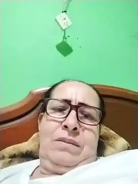 Snapshot of LaGochis07 chatting on 11, 9, 2025 LaGochis07 online show from 11, 9, 2025