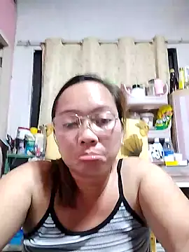 Snapshot of asianwet4u chatting on 7, 2, 2025 asianwet4u online show from 7, 2, 2025