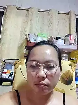 Snapshot of asianwet4u chatting on 8, 2, 2025 asianwet4u online show from 8, 2, 2025