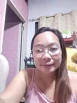 Snapshot of asianwet4u chatting on 9, 2, 2025 asianwet4u online show from 9, 2, 2025