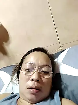 Snapshot of asianwet4u chatting on 15, 2, 2025 asianwet4u online show from 15, 2, 2025
