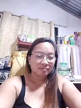 Snapshot of asianwet4u chatting on 28, 2, 2025 asianwet4u online show from 28, 2, 2025