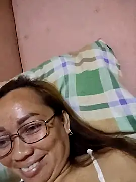 Snapshot of asianwet4u chatting on 24, 10, 2025 asianwet4u online show from 24, 10, 2025