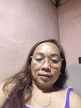 Snapshot of asianwet4u chatting on 25, 11, 2025 asianwet4u online show from 25, 11, 2025