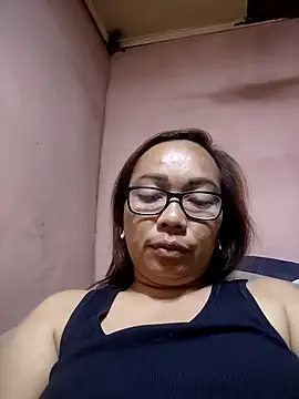 Snapshot of asianwet4u chatting on 4, 12, 2025 asianwet4u online show from 4, 12, 2025