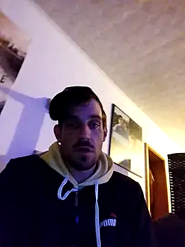 Snapshot of Codymc89 chatting on 3, 10, 2025 Codymc89 online show from 3, 10, 2025