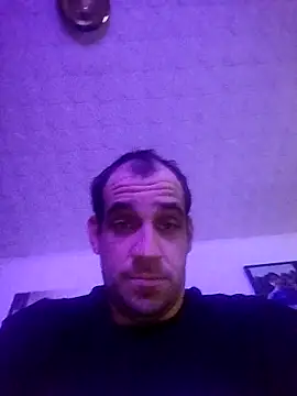 Snapshot of Codymc89 chatting on 15, 12, 2025 Codymc89 online show from 15, 12, 2025