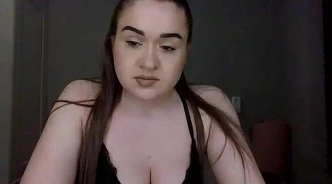 Snapshot of avajade chatting on 6, 2, 2025 avajade online show from 6, 2, 2025