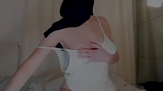Snapshot of sweet_diazzz chatting on 15, 1, 2025 sweet diazzz online show from 15, 1, 2025