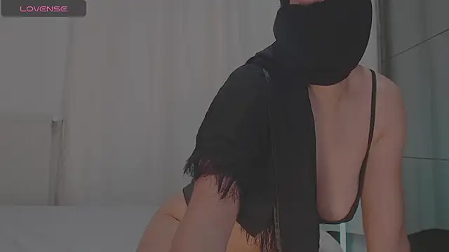 Snapshot of sweet_diazzz chatting on 16, 9, 2025 sweet diazzz online show from 16, 9, 2025
