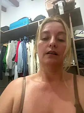 moniquerainx online show from 21, 12, 2025