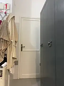 ANONIMO7735 online show from 2, 3, 2025