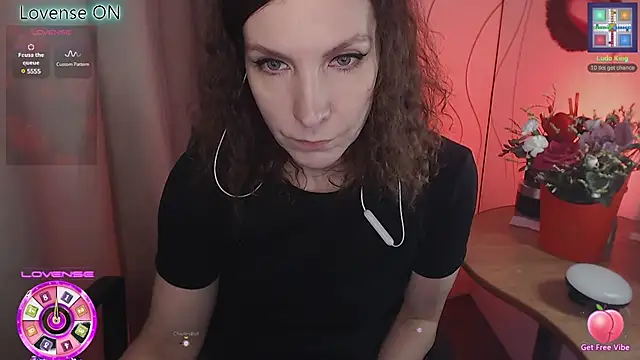 Snapshot of JohansonKatie chatting on 17, 2, 2025 JohansonKatie online show from 17, 2, 2025