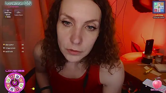 Snapshot of JohansonKatie chatting on 26, 2, 2025 JohansonKatie online show from 26, 2, 2025