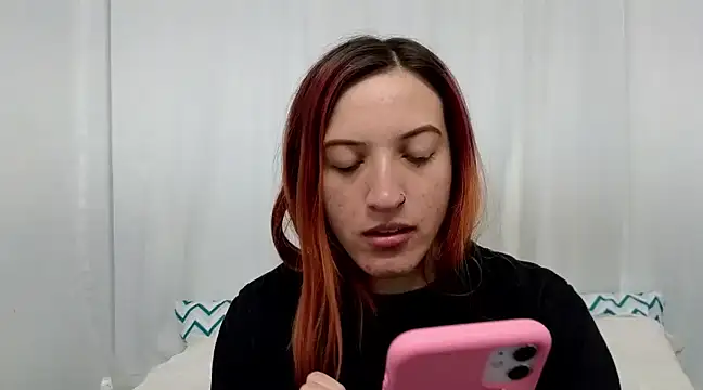 Snapshot of ninaa_fox chatting on 11, 2, 2025 ninaa fox online show from 11, 2, 2025