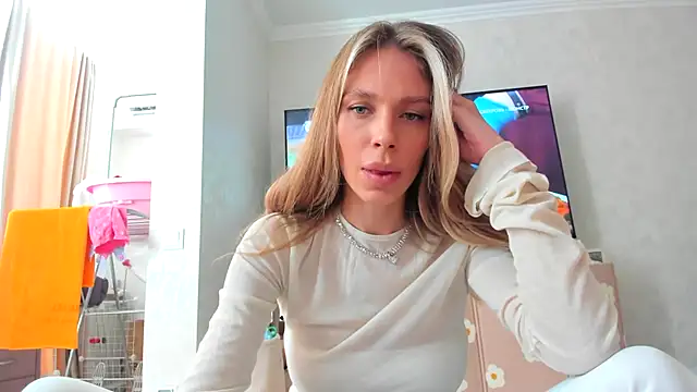 Iris cherry online show from 29, 1, 2025