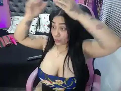 Snapshot of JEENEVIEVE chatting on 15, 2, 2025 JEENEVIEVE online show from 15, 2, 2025