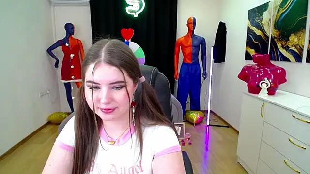 NicoleFoxery online show from 17, 2, 2025