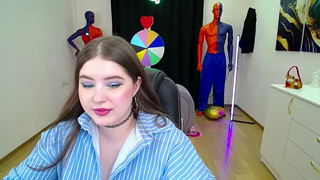 NicoleFoxery online show from 25, 2, 2025