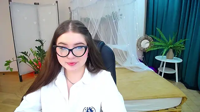 NicoleFoxery online show from 7, 3, 2025