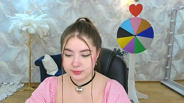 NicoleFoxery online show from 5, 10, 2025