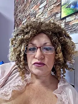 Hot Azaleea online show from 15, 11, 2025