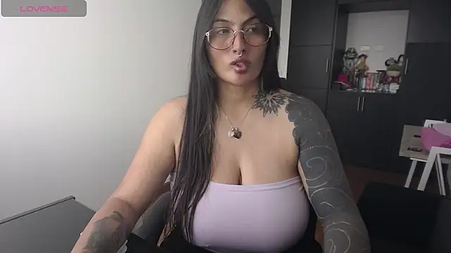 michell fun23 online show from 24, 10, 2025