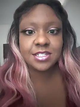 Snapshot of 6lue6a6y69 chatting on 5, 1, 2025 6lue6a6y69 online show from 5, 1, 2025