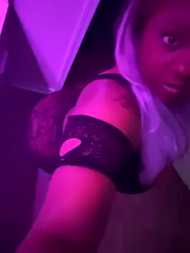 Snapshot of 6lue6a6y69 chatting on 16, 12, 2025 6lue6a6y69 online show from 16, 12, 2025