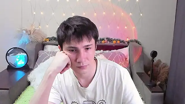 Snapshot of Yumi_steve chatting on 26, 10, 2025 Yumi steve online show from 26, 10, 2025