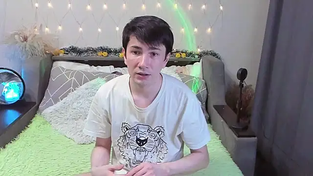 Snapshot of Yumi_steve chatting on 27, 11, 2025 Yumi steve online show from 27, 11, 2025