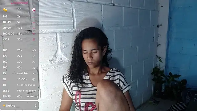 jasminne  online show from 17, 10, 2025