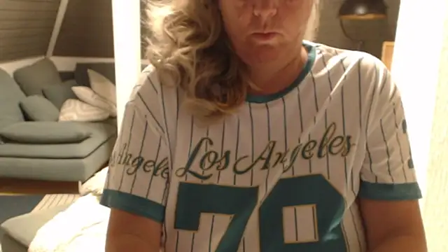 KimMitchelli online show from 4, 3, 2026