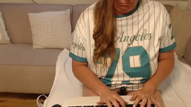 KimMitchelli online show from 22, 5, 2026