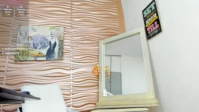 mia pineda online show from 23, 2, 2026