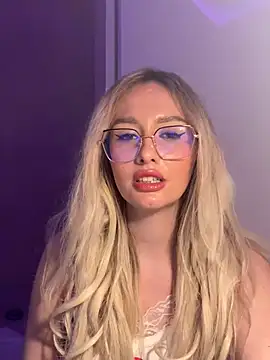 Snapshot of mollyxxx chatting on 16, 1, 2025 mollyxxx online show from 16, 1, 2025