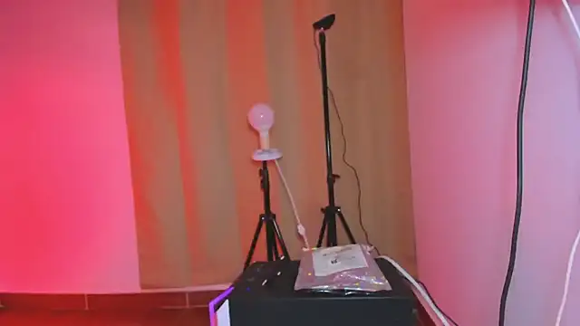 KataFerreira777 online show from 14, 4, 2026