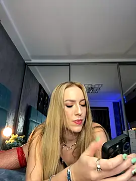 Snapshot of RockQueen_A chatting on 16, 10, 2025 RockQueen A online show from 16, 10, 2025